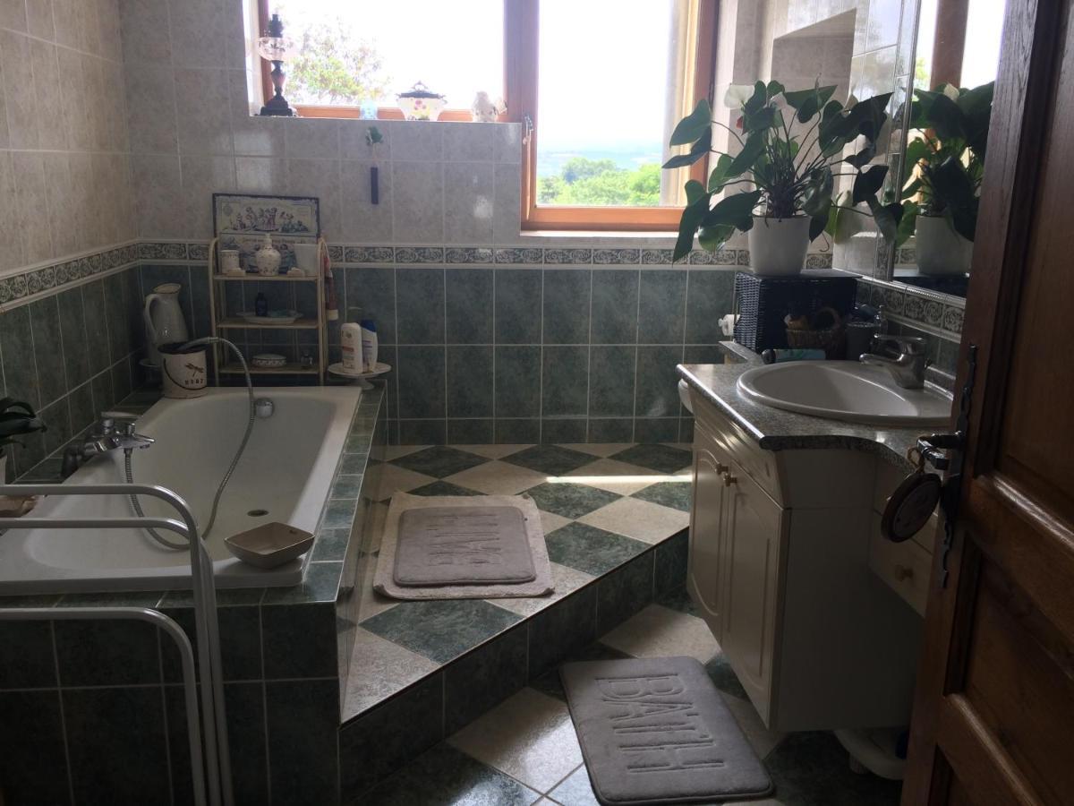 La Maison D'Ivona La Tour-de-Salvagny Ngoại thất bức ảnh