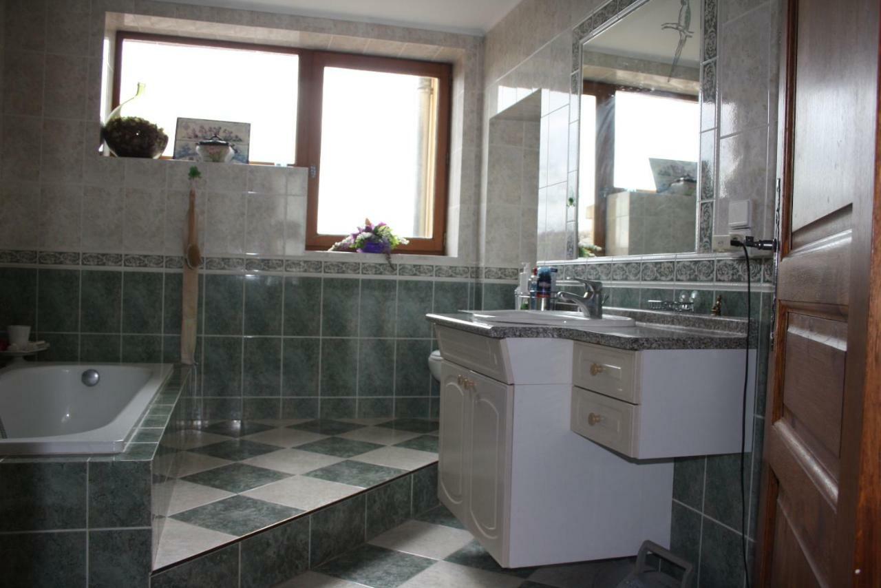 La Maison D'Ivona La Tour-de-Salvagny Ngoại thất bức ảnh